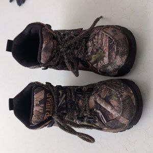 Kids hiking boots